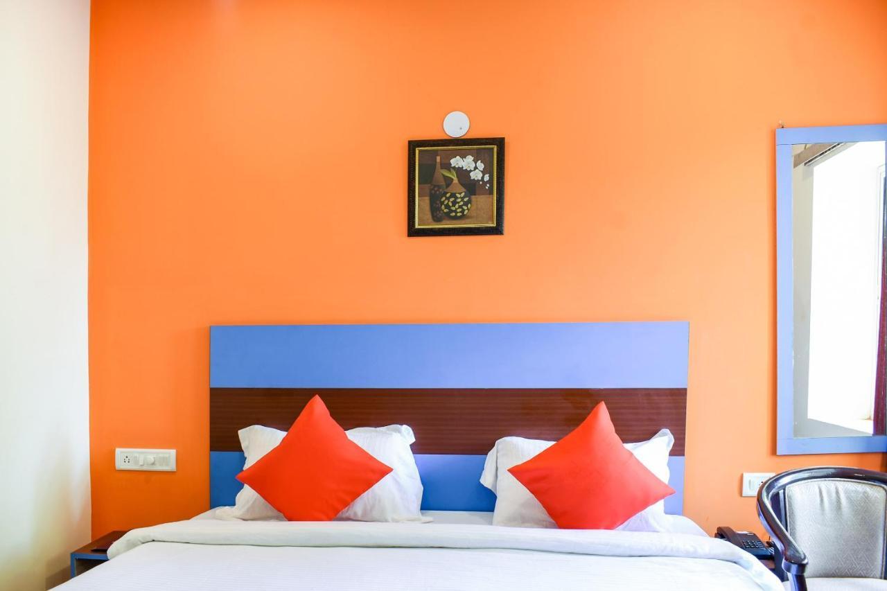 בובנשוואר Capital O 67249 Hotel Planet מראה חיצוני תמונה